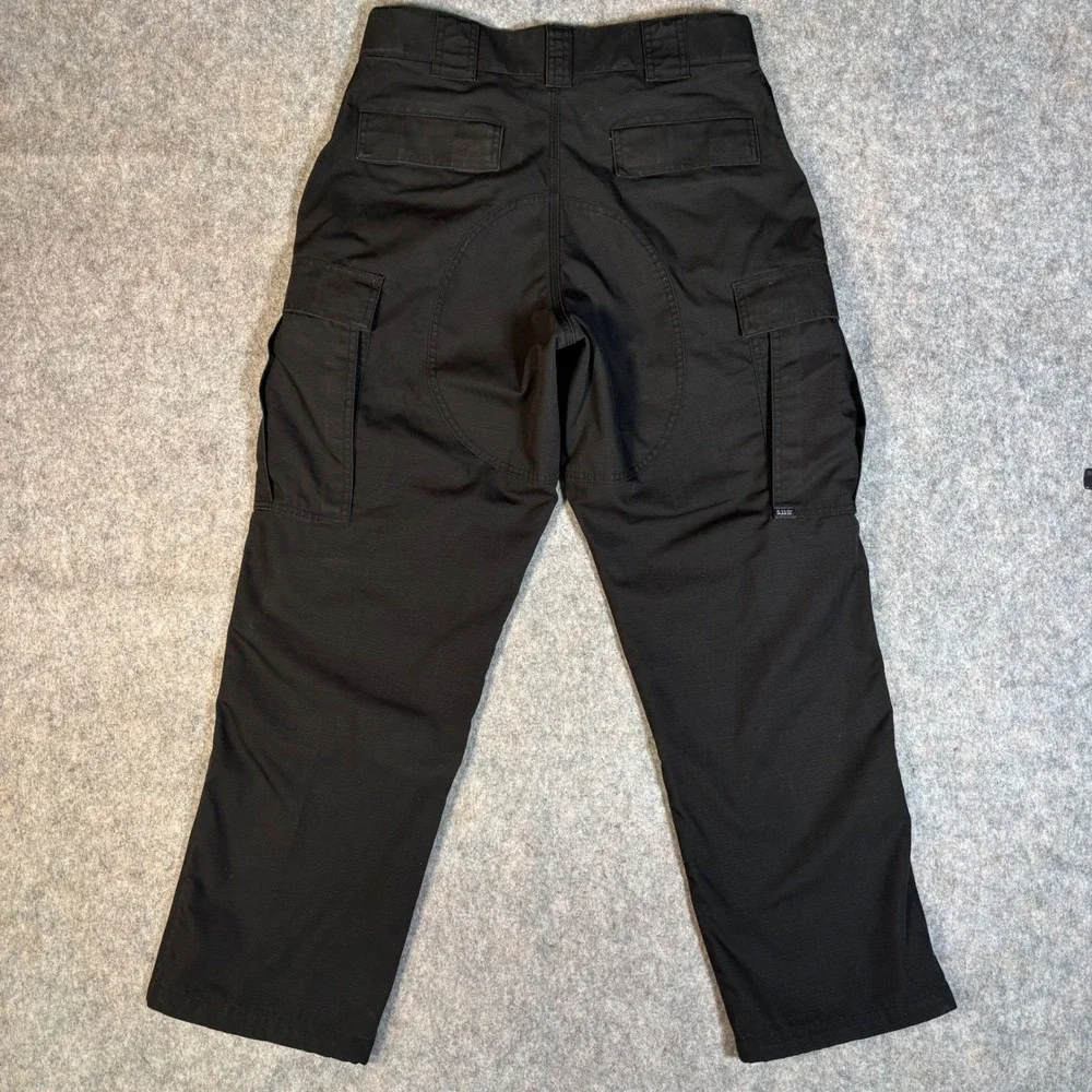 5.11 Tactical Cargo Pants Mens M Short Black Ripstop Utility Work 74003 Trousers
